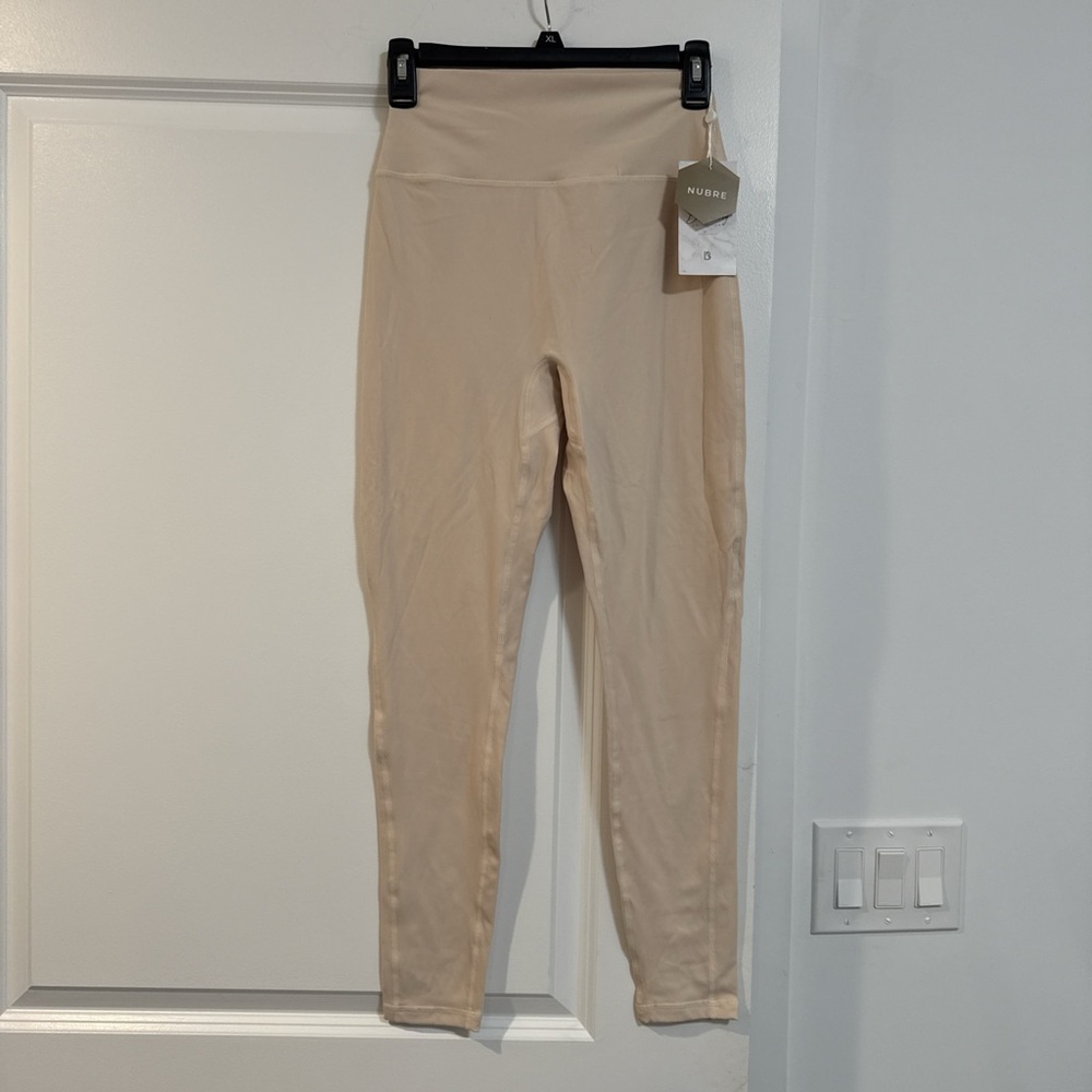 BuffBunny Women  Cream Leggings